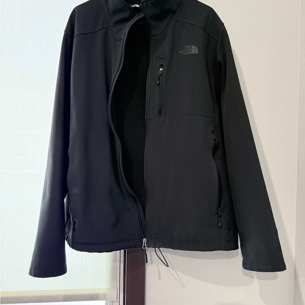 The North Face Men's Performance Jacket in Black